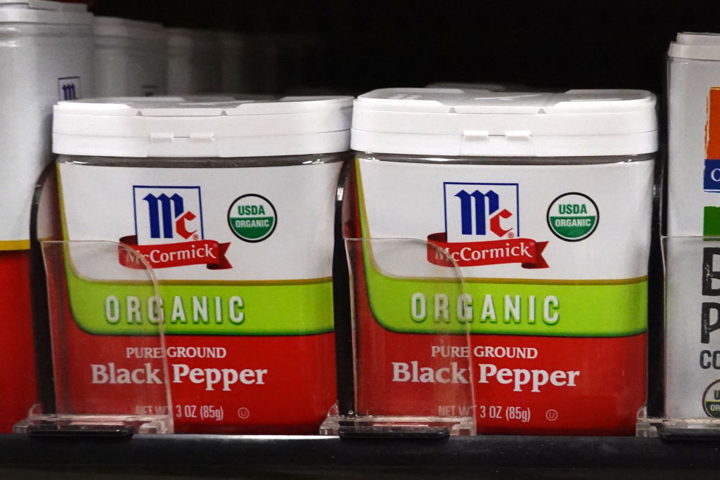 Two jars of ground black pepper illustrating a proposed garden hack.